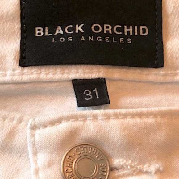 “NEW” Black Orchid Grace Super Flare Jean - Picture 7 of 10